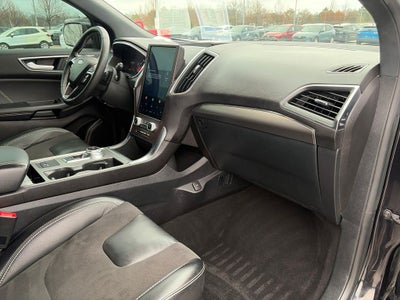 2021 Ford Edge ST