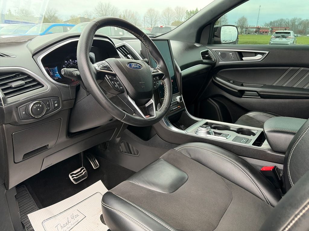 2021 Ford Edge ST