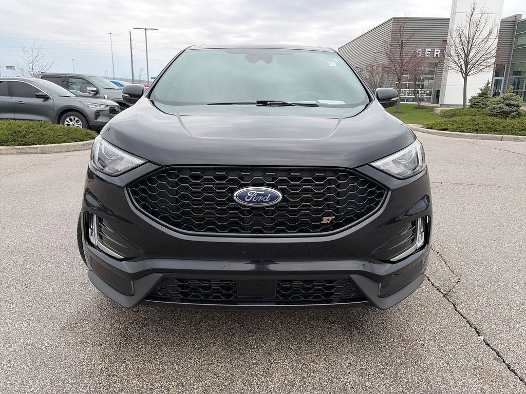 2021 Ford Edge ST