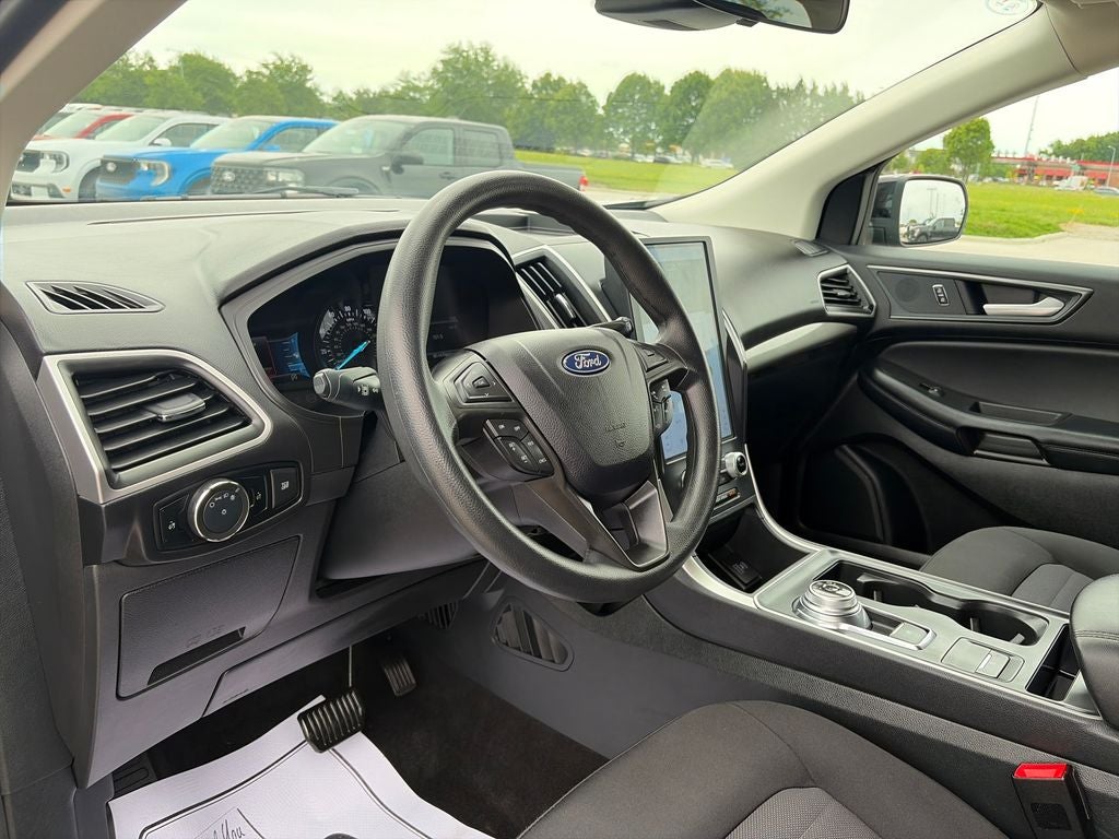 2024 Ford Edge SE