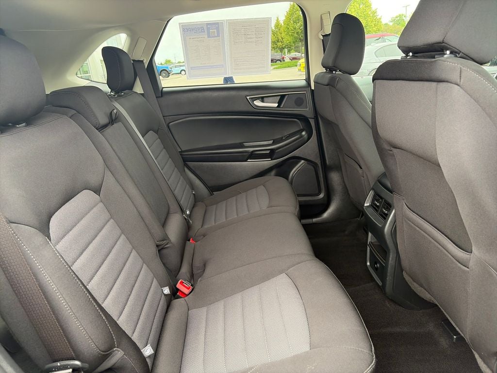 2024 Ford Edge SE
