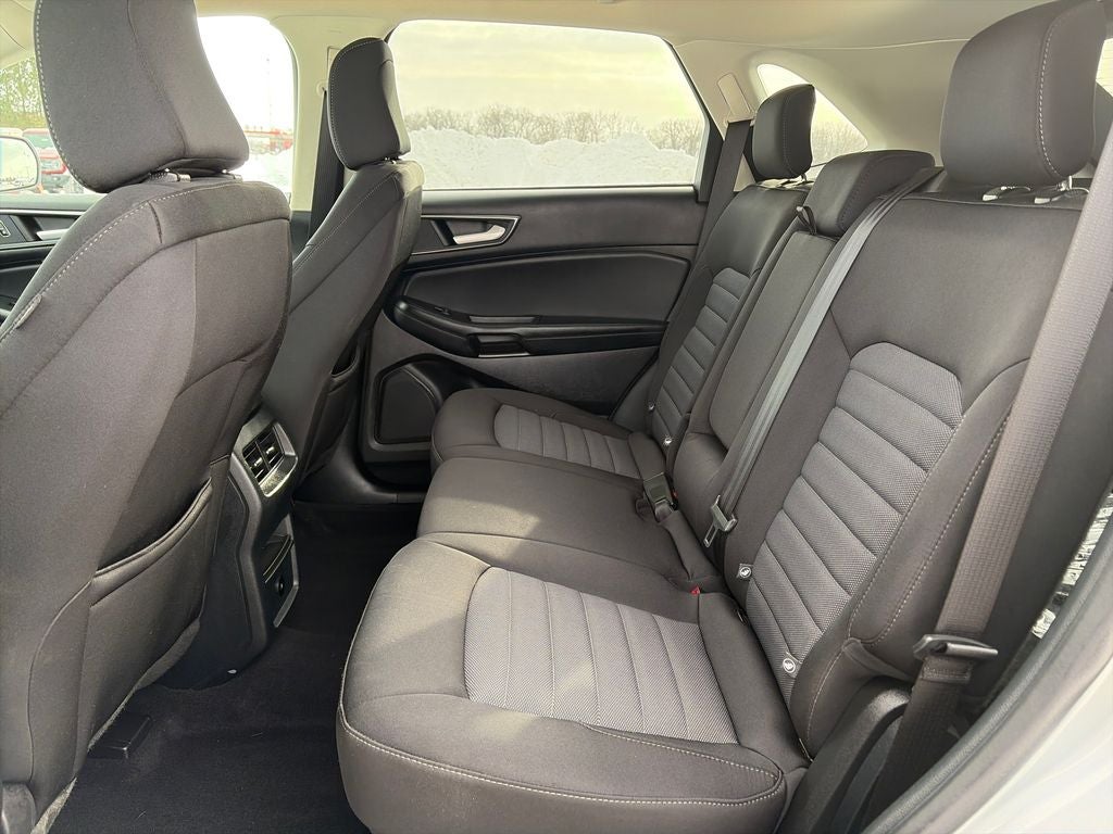 2023 Ford Edge SE