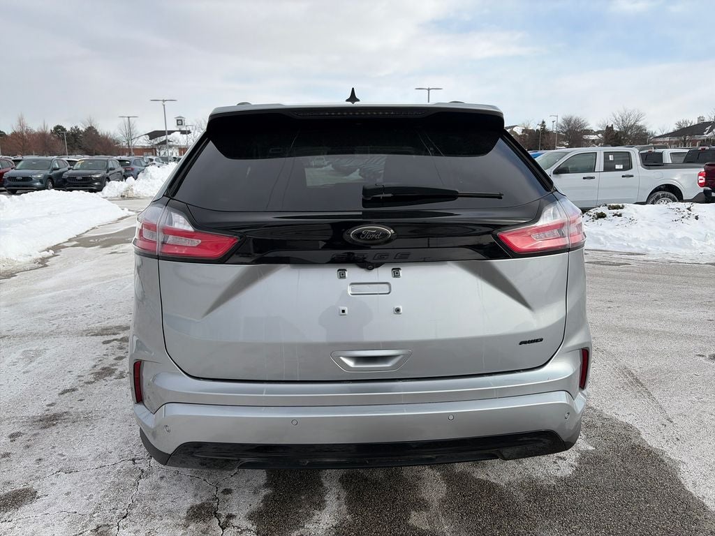 2023 Ford Edge SE