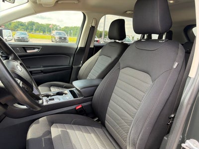 2023 Ford Edge SE