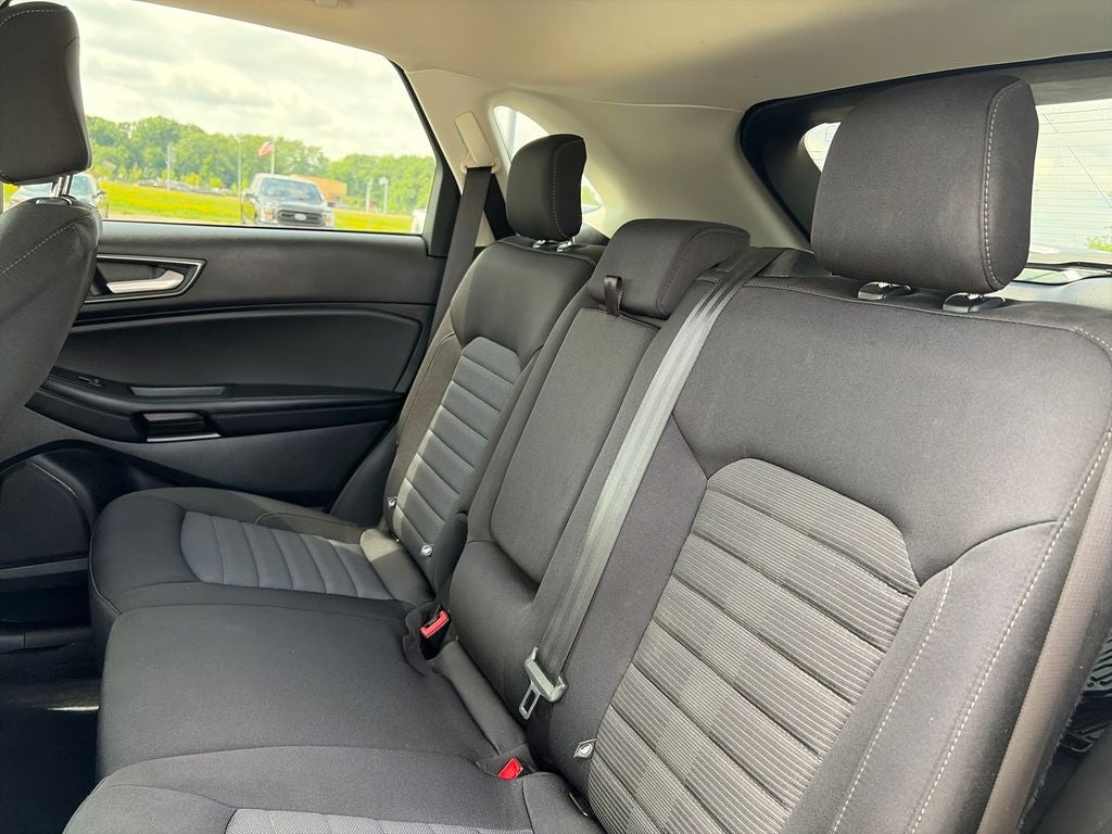 2023 Ford Edge SE