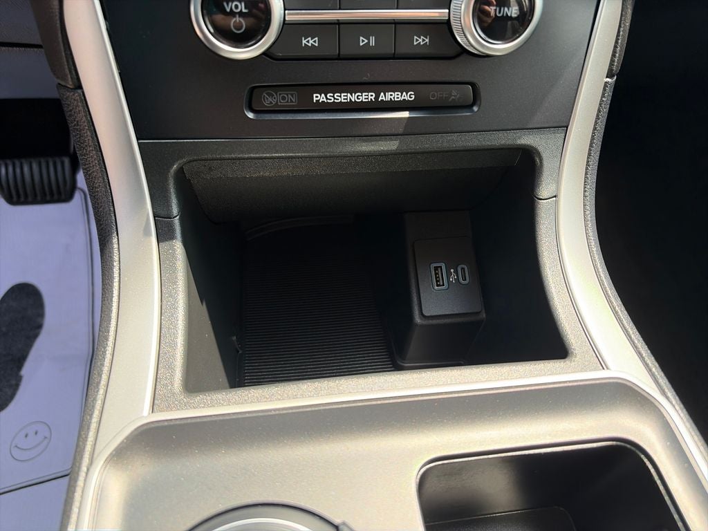 2024 Ford Edge SE