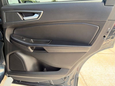 2024 Ford Edge SE