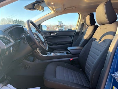 2023 Ford Edge SE
