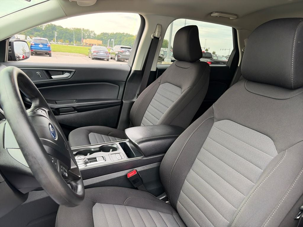 2024 Ford Edge SE