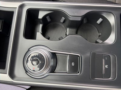 2024 Ford Edge SE