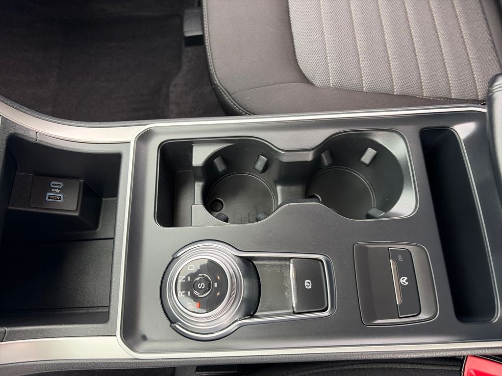 2024 Ford Edge SE