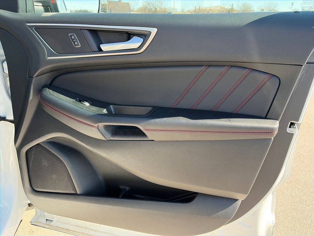 2024 Ford Edge ST Line