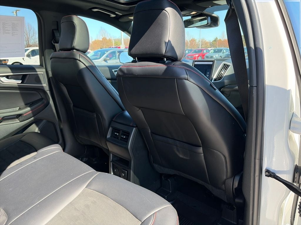 2024 Ford Edge ST Line