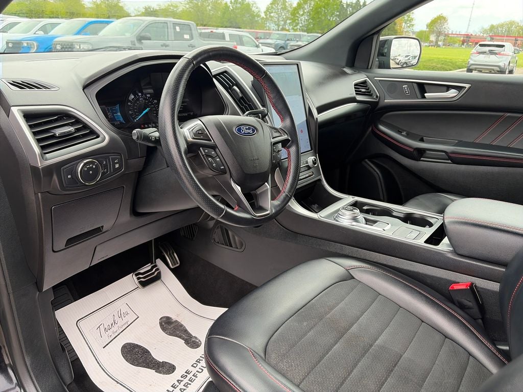2022 Ford Edge ST Line