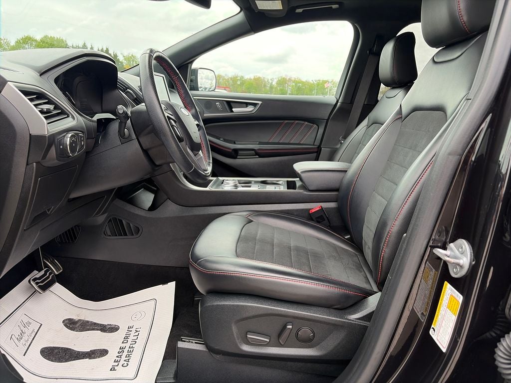 2022 Ford Edge ST Line
