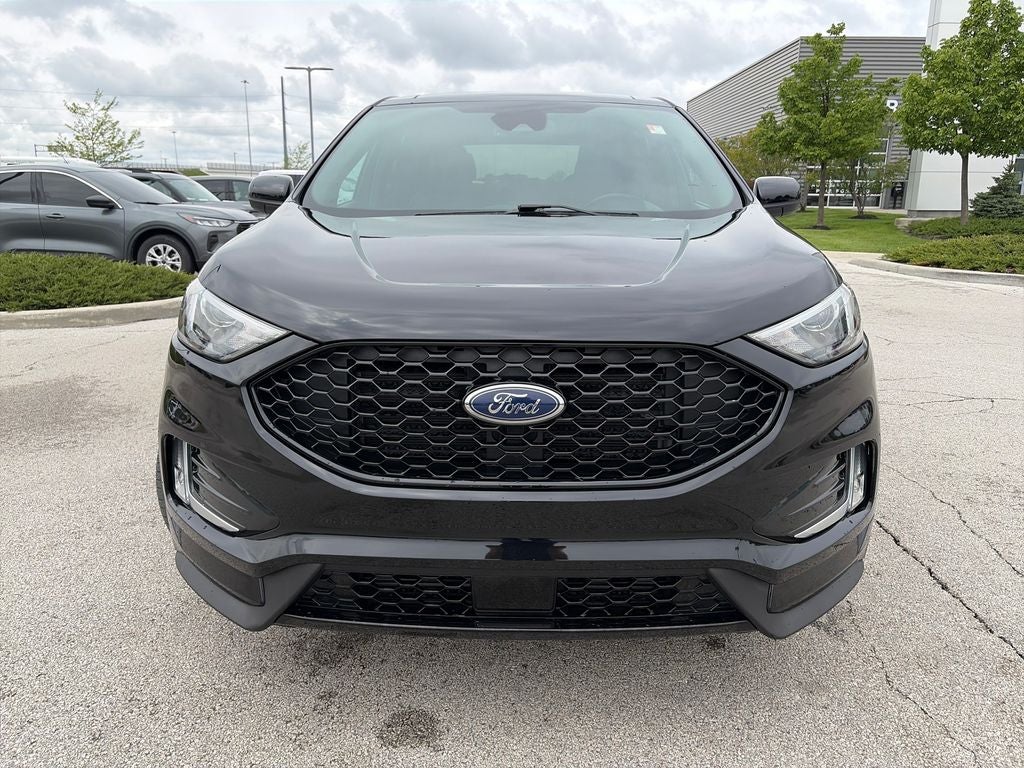 2022 Ford Edge ST Line