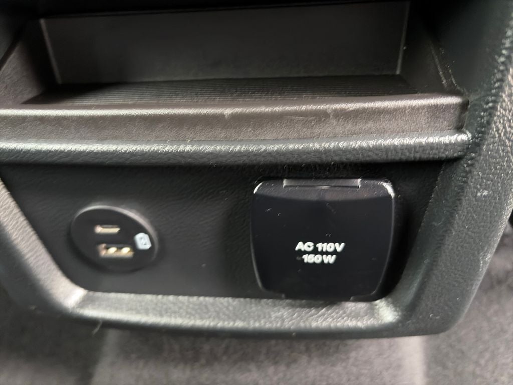 2022 Ford Edge ST Line