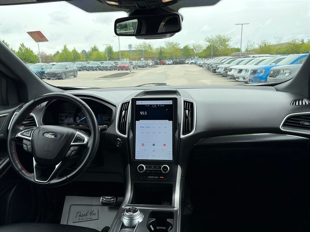 2022 Ford Edge ST Line