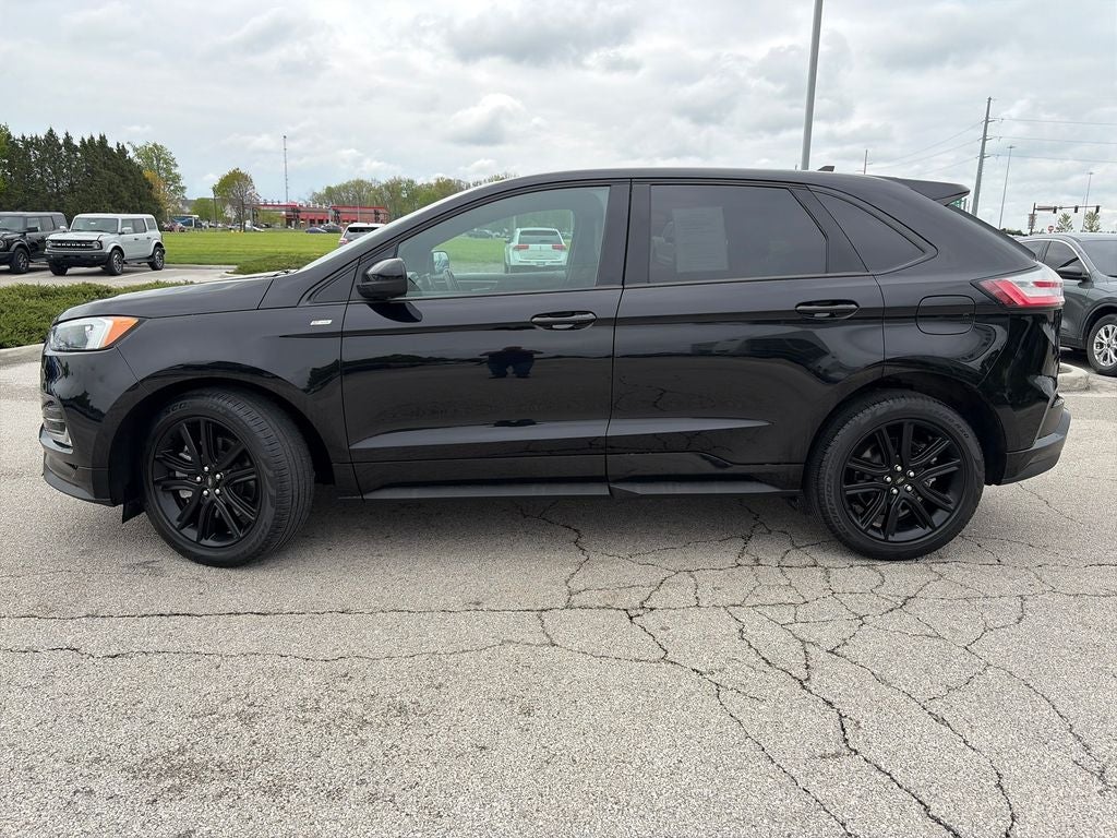 2022 Ford Edge ST Line
