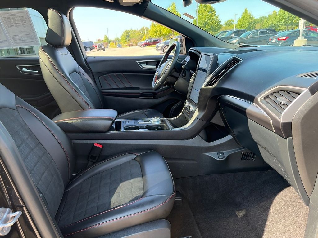 2024 Ford Edge ST Line