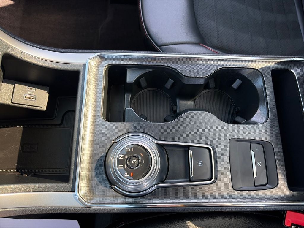 2024 Ford Edge ST Line