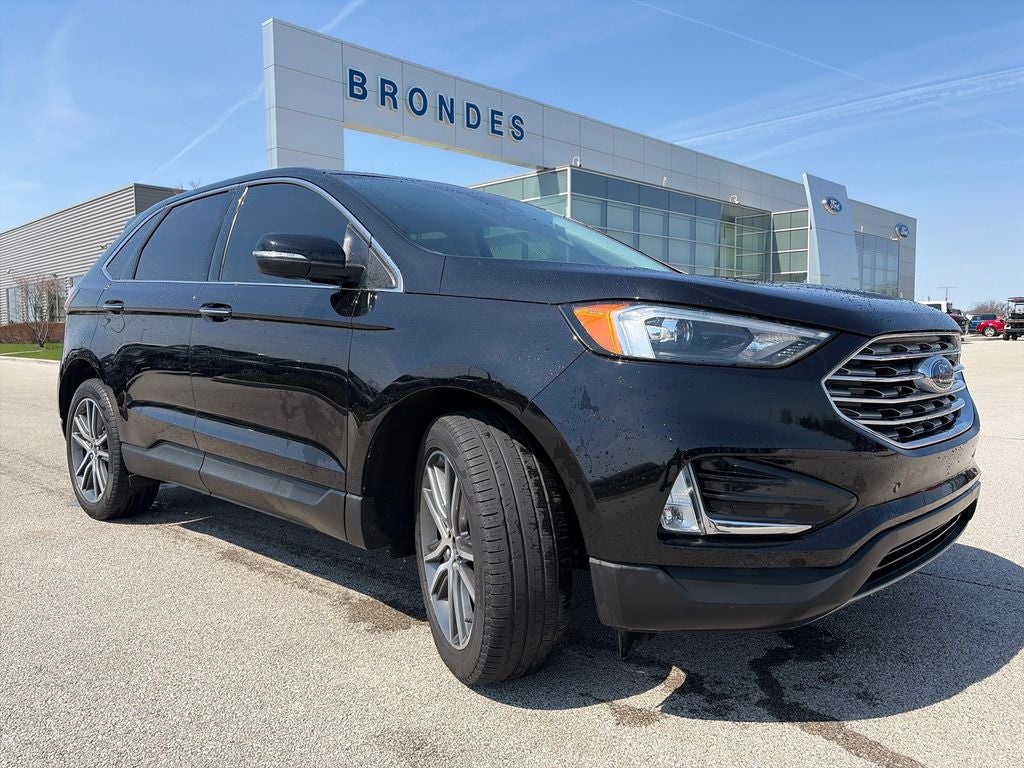 2023 Ford Edge Titanium