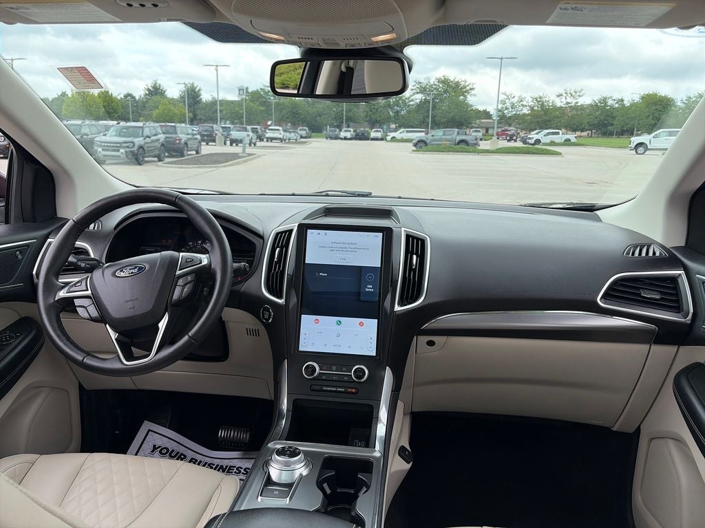 2024 Ford Edge Titanium