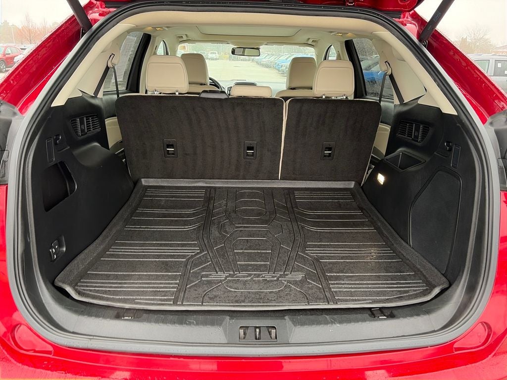 2023 Ford Edge Titanium