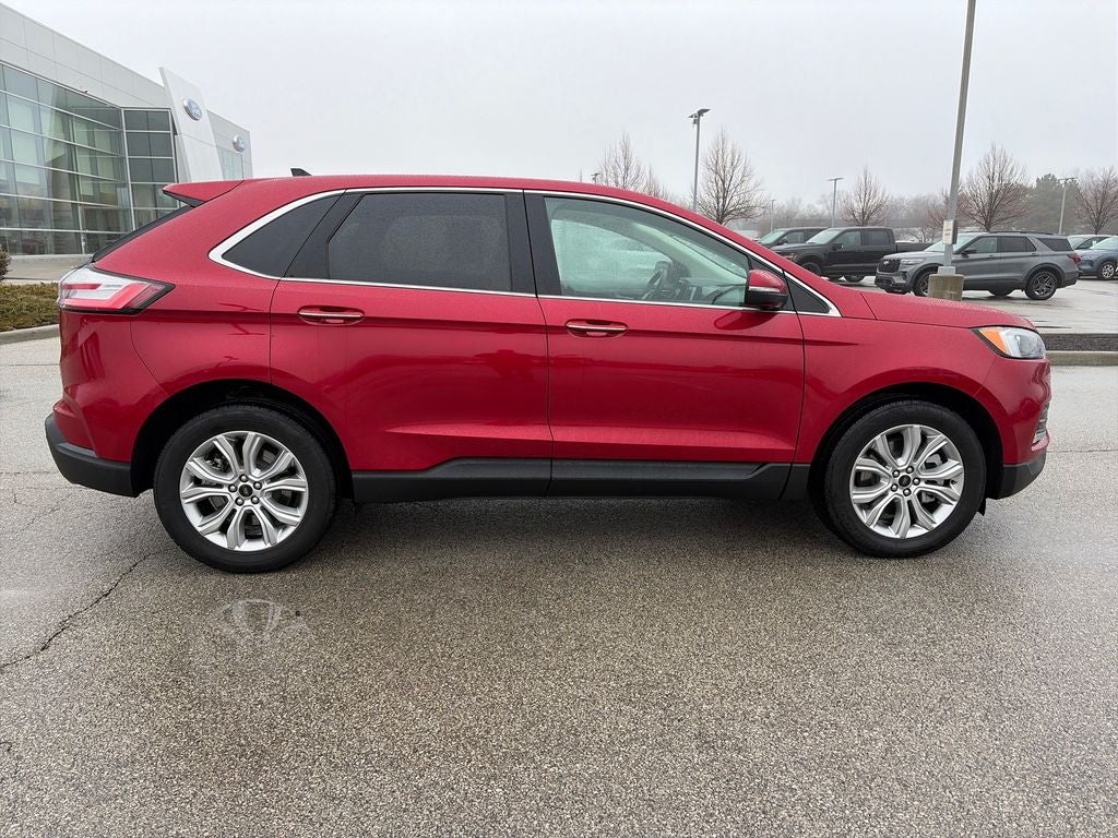 2023 Ford Edge Titanium