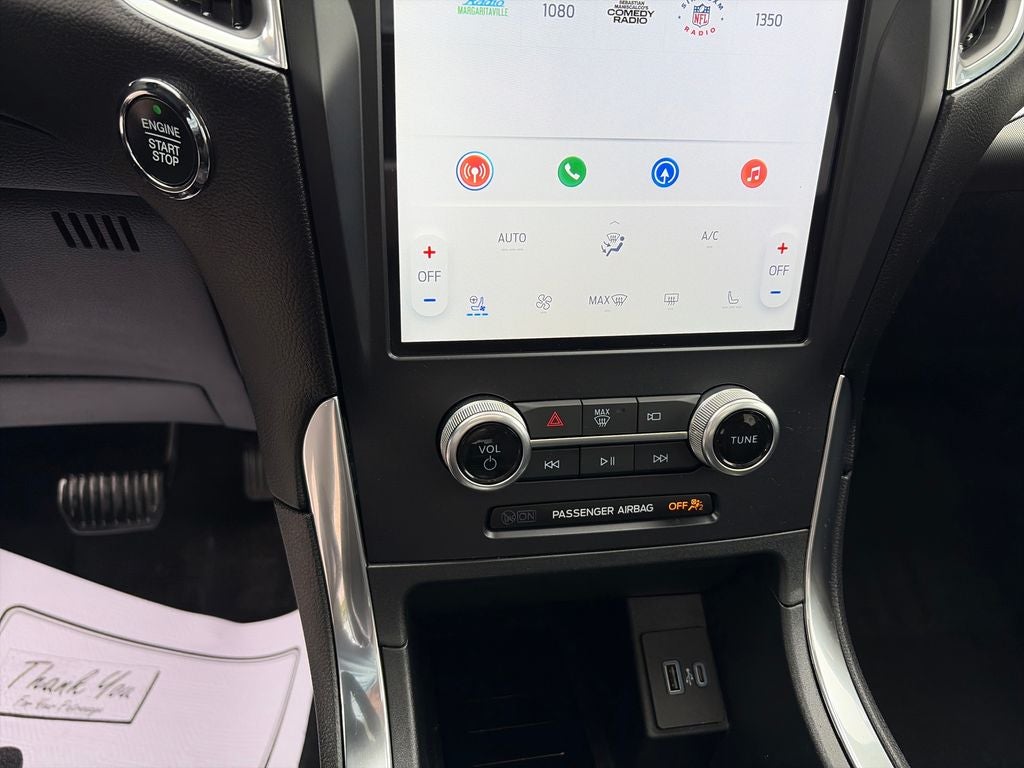 2024 Ford Edge Titanium
