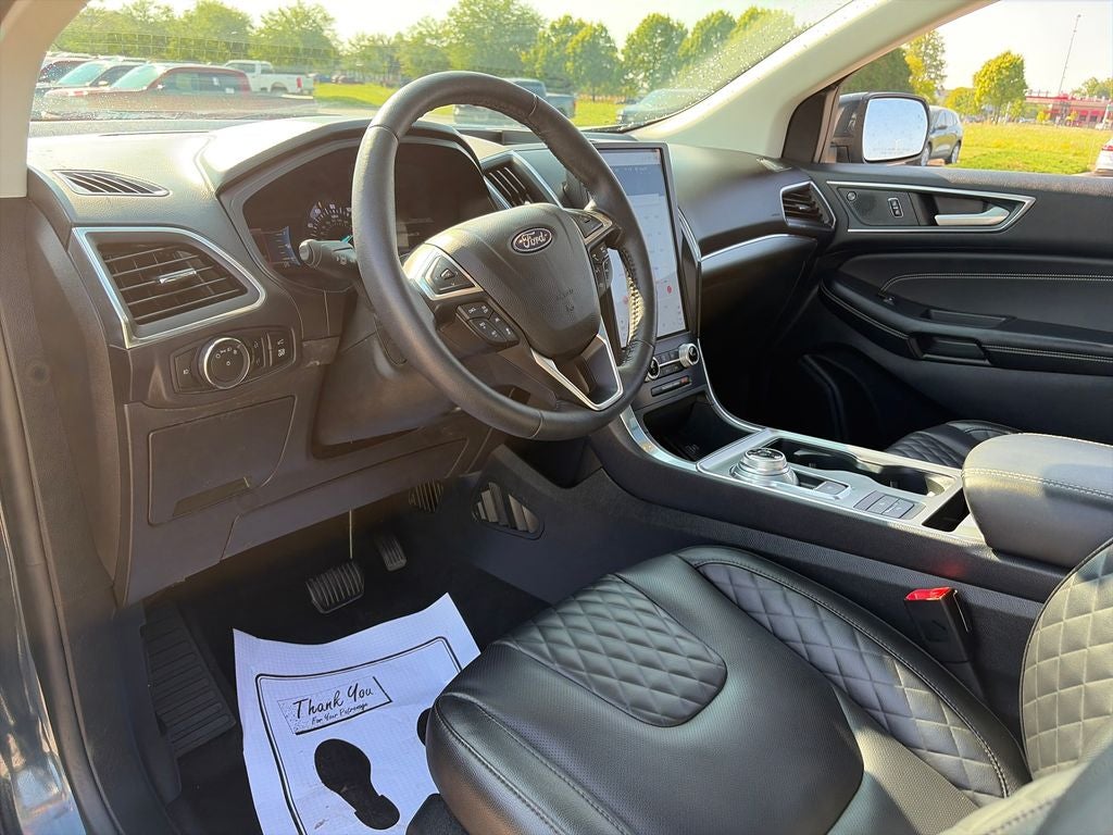 2023 Ford Edge Titanium