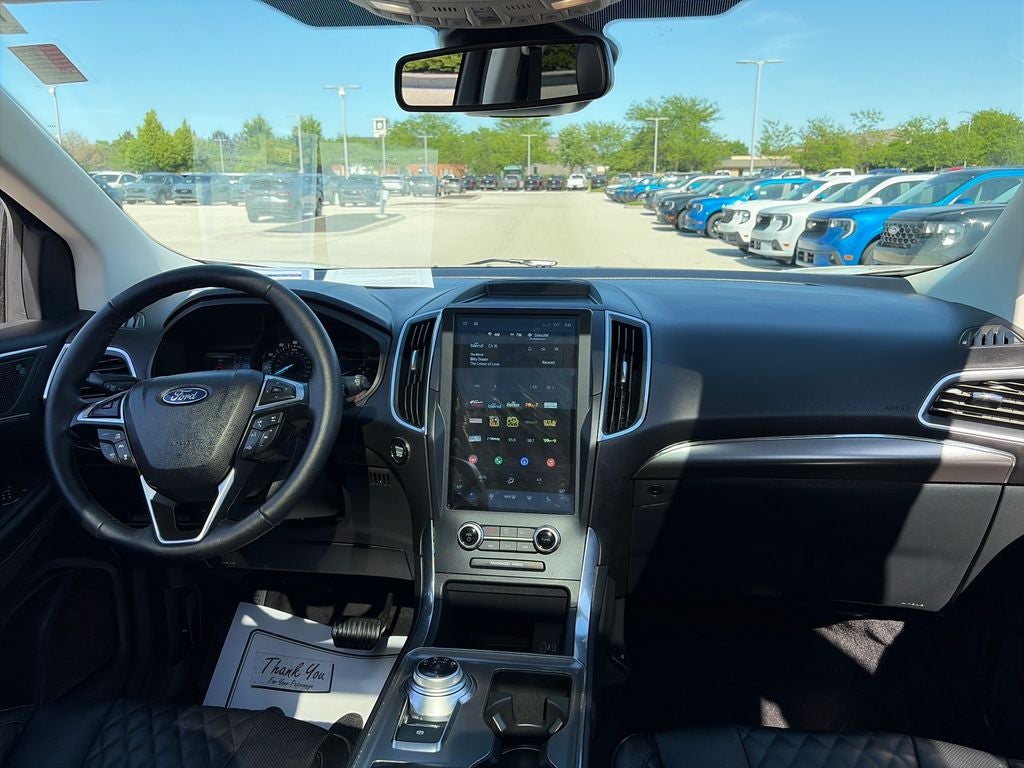 2024 Ford Edge Titanium