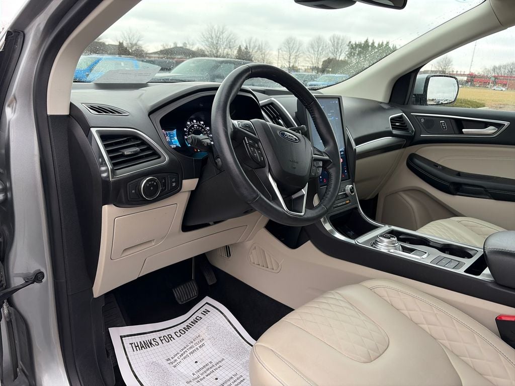 2023 Ford Edge Titanium