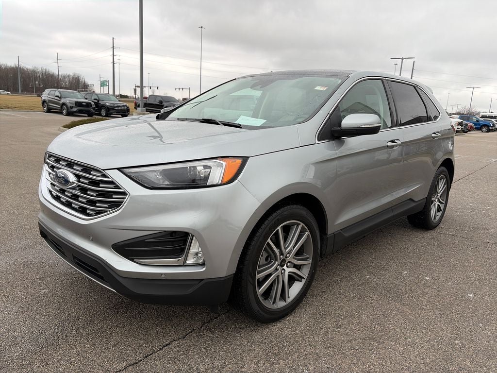 2023 Ford Edge Titanium