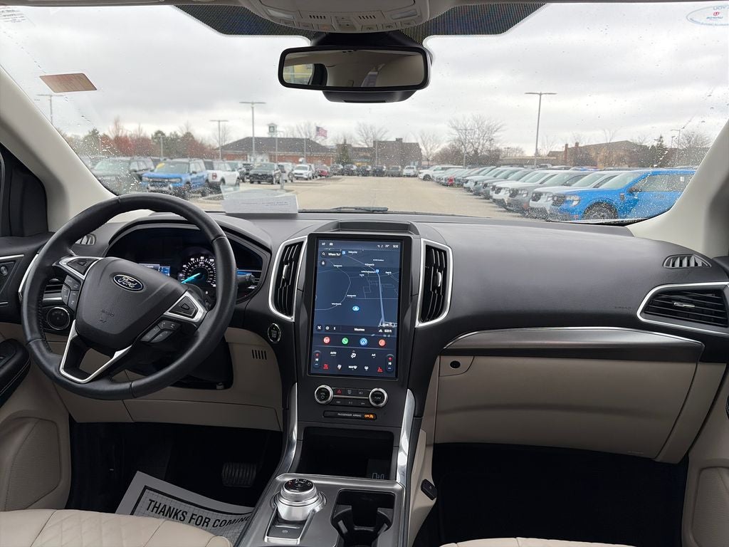 2023 Ford Edge Titanium