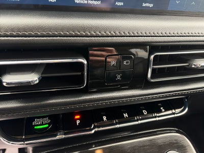 2022 Lincoln Nautilus Standard