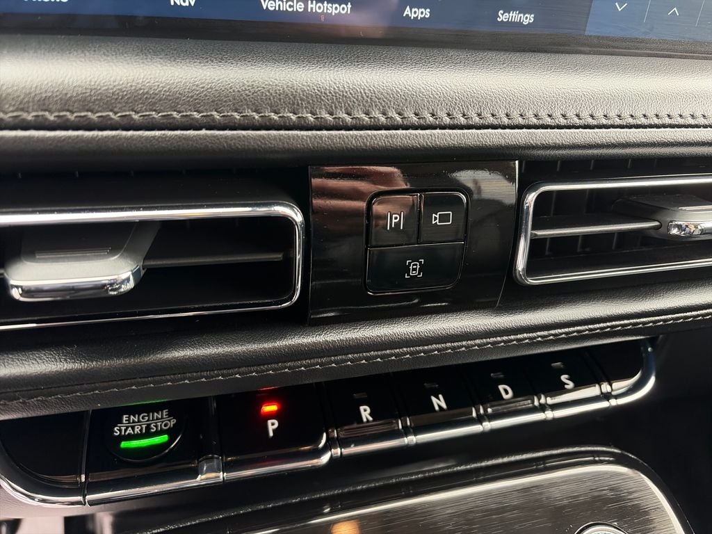 2022 Lincoln Nautilus Standard