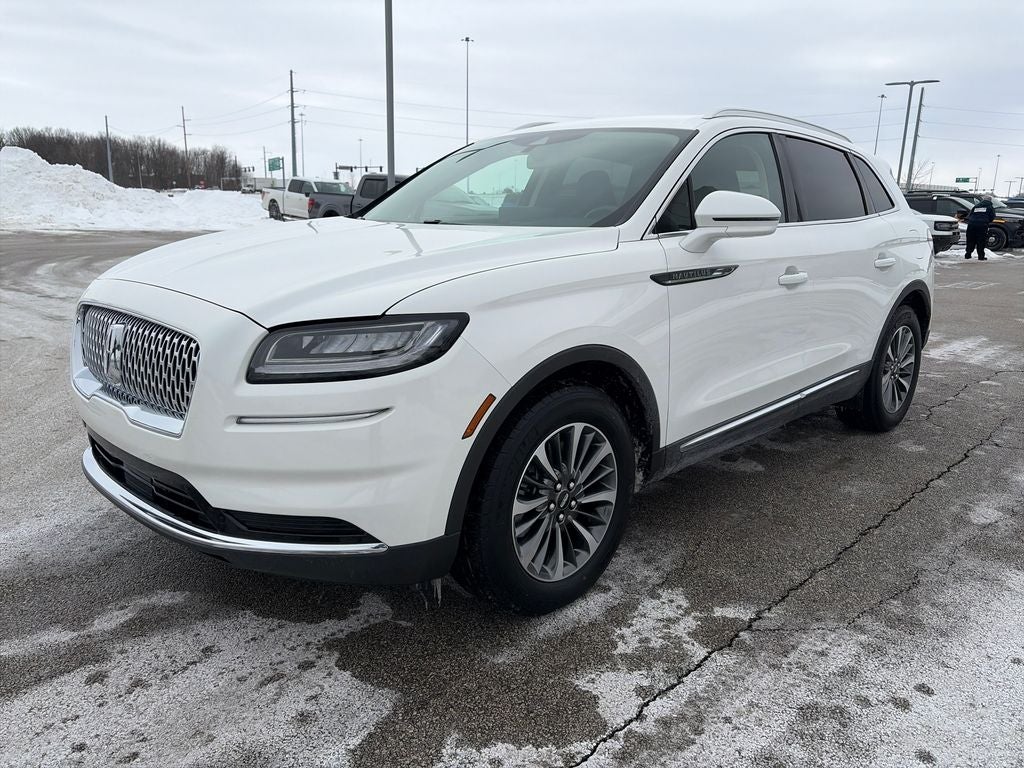 2022 Lincoln Nautilus Standard
