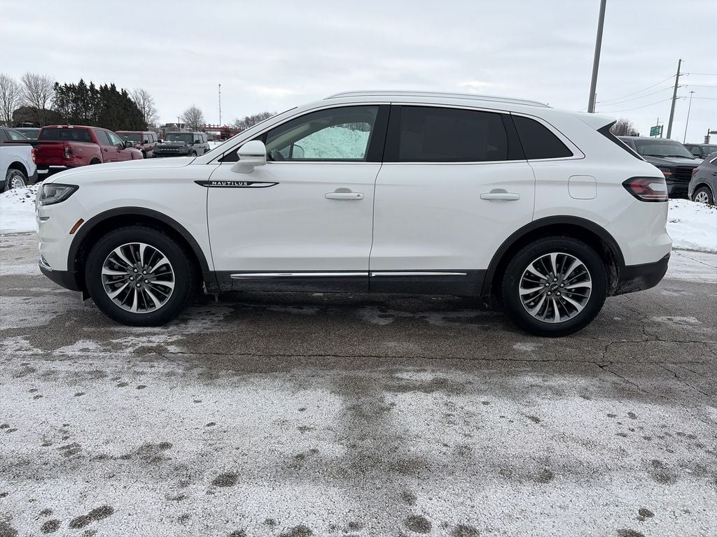 2022 Lincoln Nautilus Standard