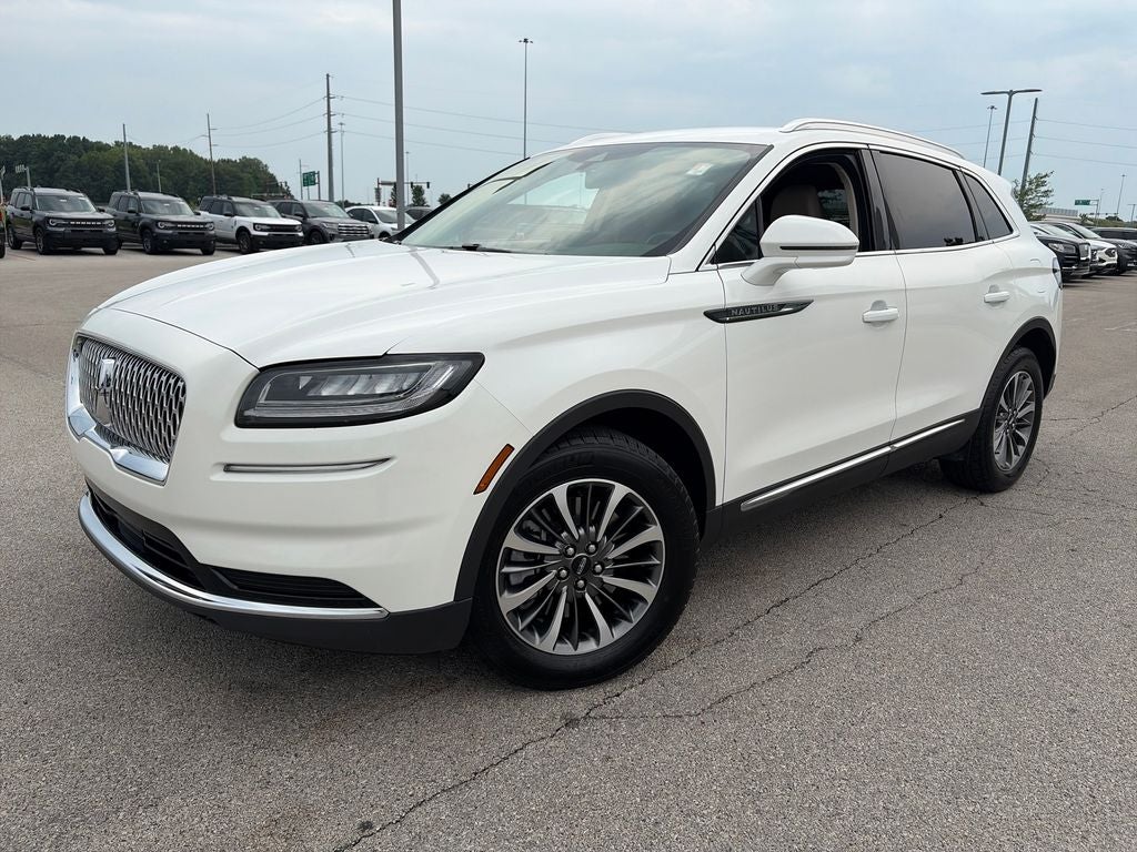 2023 Lincoln Nautilus Standard
