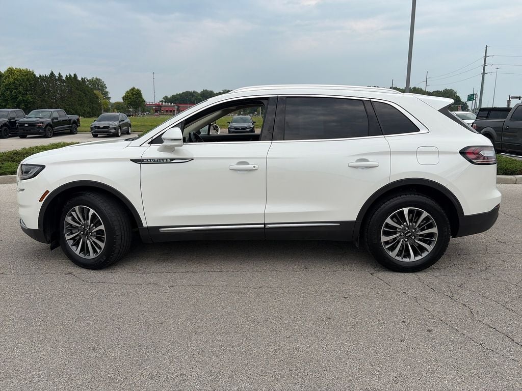 2023 Lincoln Nautilus Standard