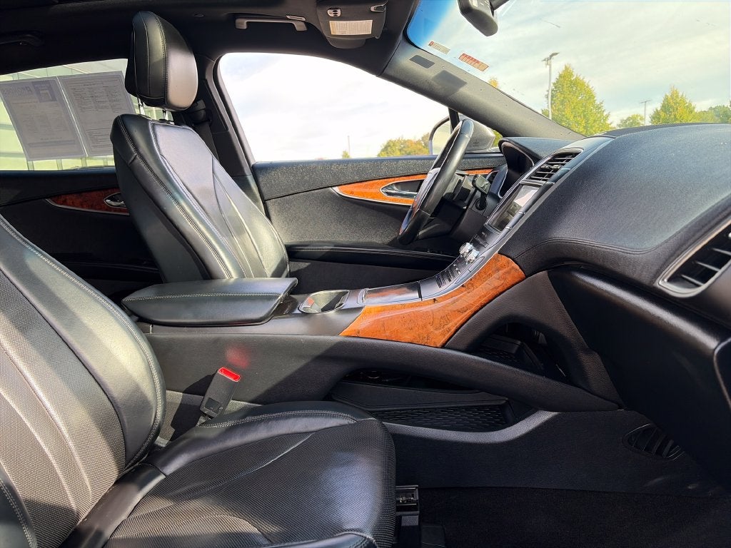 2020 Lincoln Nautilus Reserve