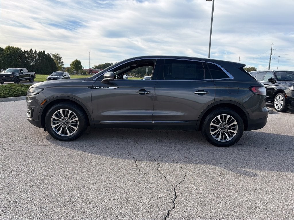 2020 Lincoln Nautilus Reserve
