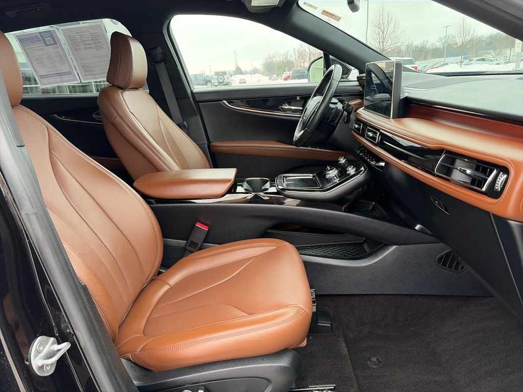 2021 Lincoln Nautilus Reserve