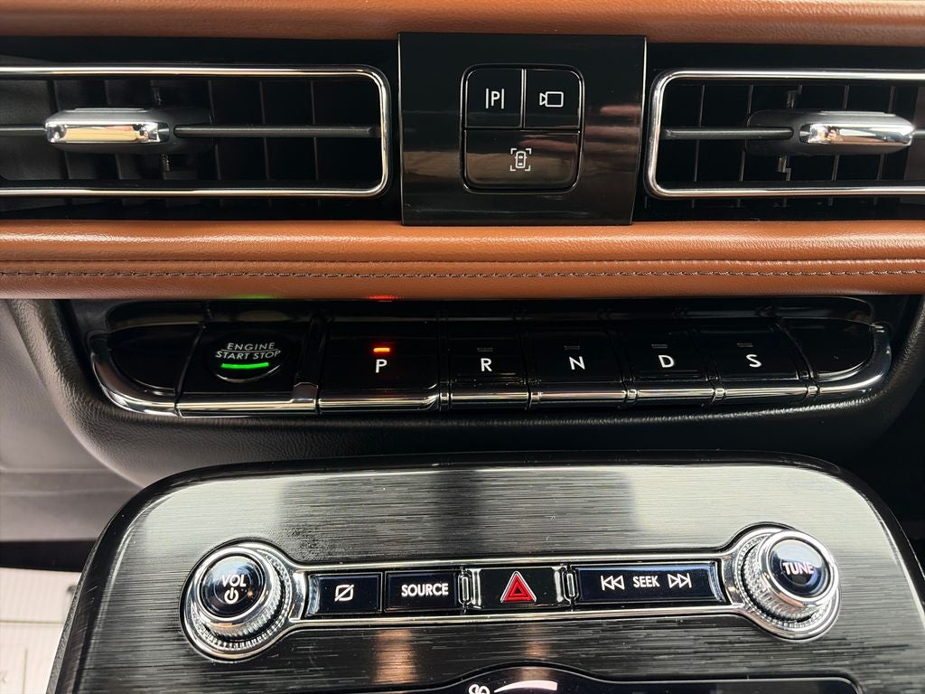 2021 Lincoln Nautilus Reserve