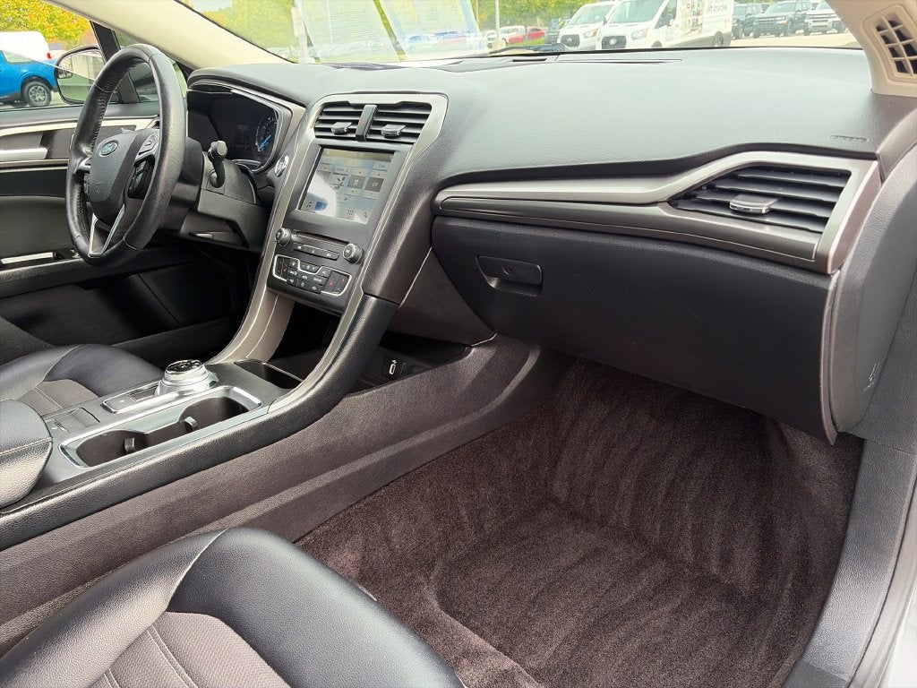 2017 Ford Fusion SE 2.5L