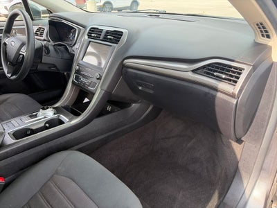 2020 Ford Fusion SE 1 OWNER