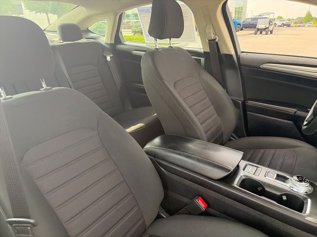 2020 Ford Fusion SE 1 OWNER