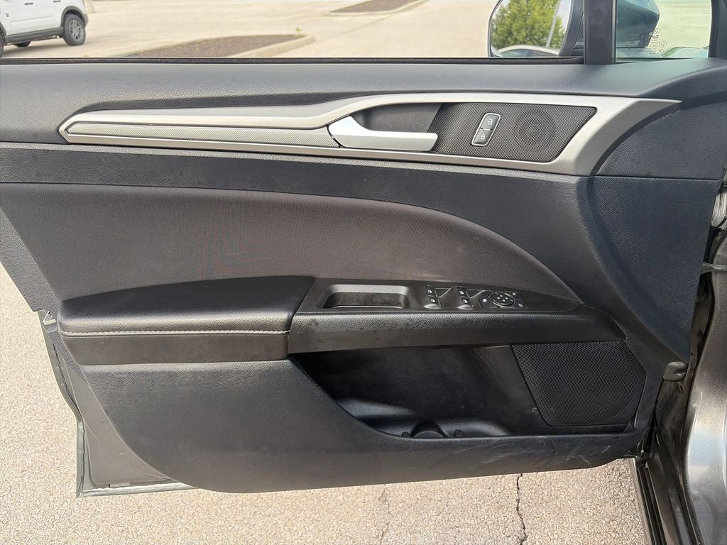 2020 Ford Fusion SE 1 OWNER
