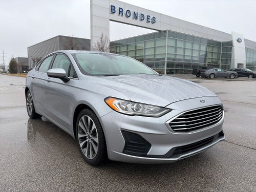 2020 Ford Fusion SE